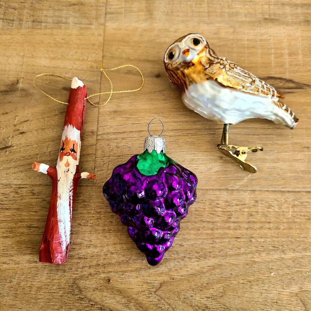 3 vintage Christmas tree ornaments. Owl, grapes, Santa.